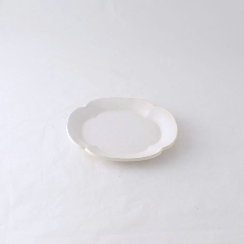Studio M' | Lien Flower-shaped Plate
